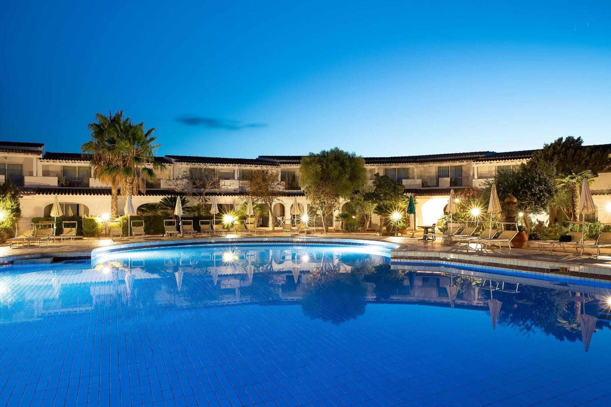 Alba Dorata Resort Cala Liberotto Εξωτερικό φωτογραφία