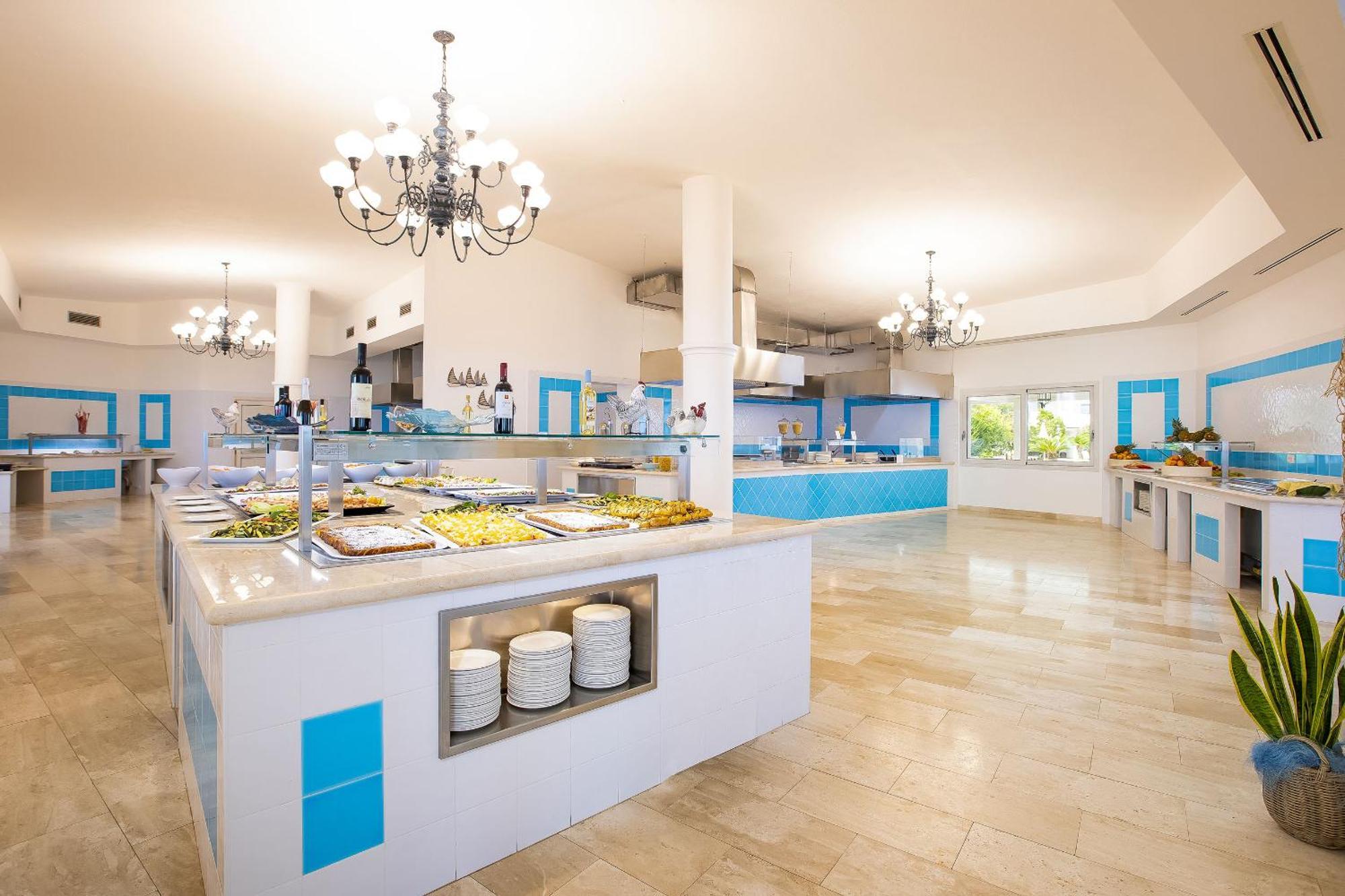 Alba Dorata Resort Cala Liberotto Εξωτερικό φωτογραφία